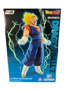 Bandai Ichibansho Dragon Ball Z MASTERLISE Omnibus Ultimate Super Vegito 26 cm - Imagen 1 de 6