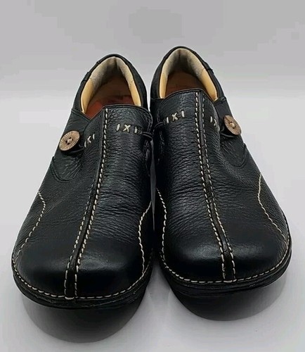 Scarpe mocassino Clarks Un Loop slip on taglia 7 5 8 nero pelle ciottolata 26Q