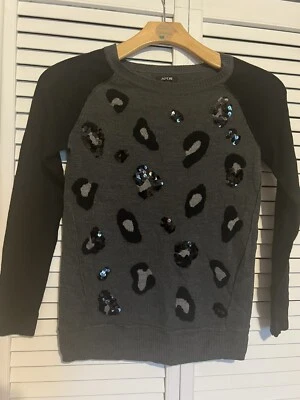APT. 9 Women’s Size Xsmall XS Sweater Shirt Top Long Sleeve Animal Leopard Print - Image 1 of 4