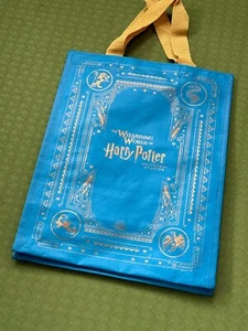 New Universal Wizarding World Harry Potter Tote Gift Bag Lunch Reusable 12x9x5 - Picture 1 of 7