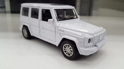 Jeep White Car Model Light & Sound 1:32 Scale Toy Diecast Metal Open Doors - Image 1 of 2
