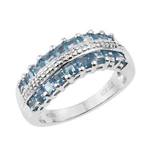 Half Eternity Geometric Swiss Blue Topaz And White Topaz Ring Set In Rhodium - Bild 1 von 4