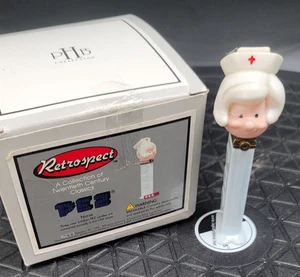 PEZ RETROSPECT INFERMIERA CON CARAMELLE NUOVO CON SCATOLA - Foto 1 di 2