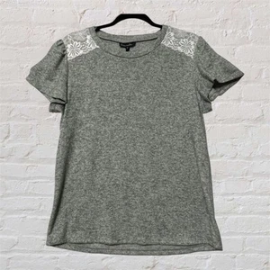 Alison Andrews Green Gray Sweater Short Sleeve Flutter Lace Shoulder Top XL NWT - Picture 1 of 10
