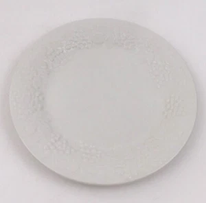 Gibson Housewares Four Seasons Salad Plate Grapes Leaves Flower Vintage - Picture 1 of 12