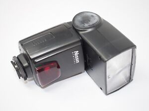 Nissin Speedlite Di 622 Dedicated Bounce/Swivel Flash for Nikon Cameras