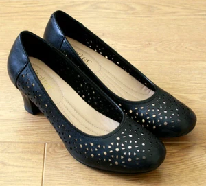 Lo último FAYE Damas Cuero Negro Patrón Perforado Zapatos de Tacón de Corte Reino Unido 6 UE 39  - Imagen 1 de 12