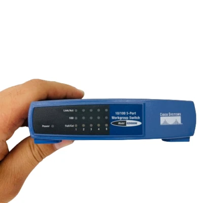 2 pcs Cisco Systems EZXS55W 5 Port Workgroup Fast Ethernet Switch 10/100 Mbps - Image 1 of 4