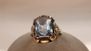 Bonito anillo de topacio azul 333 oro amarillo finamente decorado alrededor de 1970 - Imagen 1 de 7