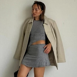 Neu mit Etikett Lisa Says Gah Darcy Skorts Größe M in Caviar Gingham Tennis adretter Stretch - Bild 1 von 10