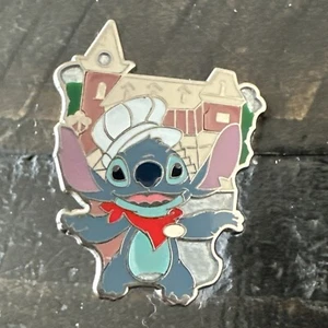 Disney Pin Cast Member Hands Across the Lands Mystery Stitch Main Street - Picture 1 of 5