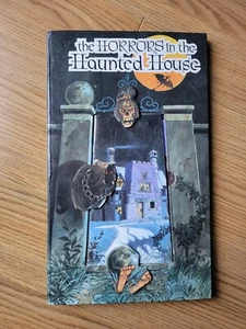 The Horrors in The Haunted House Pop-up Book Spooky 2003 Key Porter Books - Imagen 1 de 11