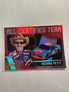 K33,387 - 2018 Certified All Certified Team Red #1 Richard Petty #/149