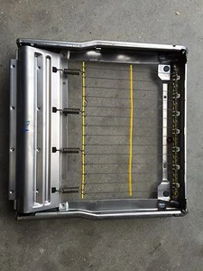 GM 92194789 seat frame Pontiac G8 Chevrolet Holden SS Commodore Calais GMH HSV - Picture 1 of 3