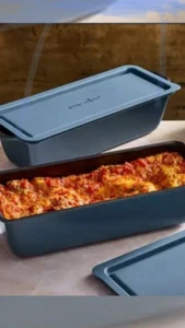 Pampered Chef Brilliance Antihaft Kastenkuchen (2) mit Kunststoffdeckel - Bild 1 von 1