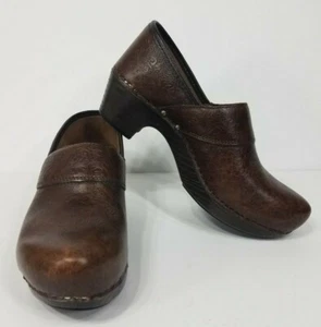 Dansko stamped leather patterned casual brown slip on shoes ladies size 38 - Picture 1 of 11