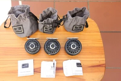 РЕДКИЙ НАБОР ПРОНУМЕРОВАННЫХ HARDY ULTRALITE ДИСК FLY КАТУШКИ (300) - #2/3/4, #5 И #6 - Изображение 1 из 4