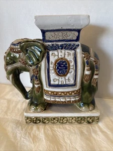 1970s Hollywood Regency Chinese, Green and Blue Elephant Plant Stand. - Picture 1 of 15