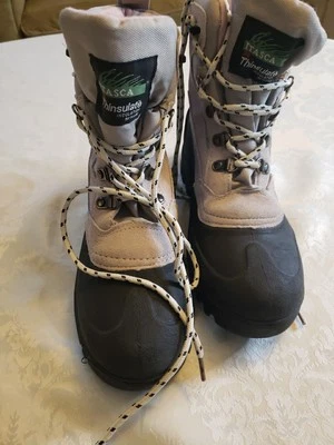 Botas de Senderismo Itasca para Nieve para Mujer Talla 8 Gris Aislante y Rosa Gamuza Foto 1 de 4
