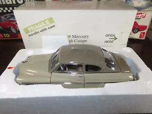 Danbury Mint 1949 Mercury Coupe 1/24 - Picture 1 of 4