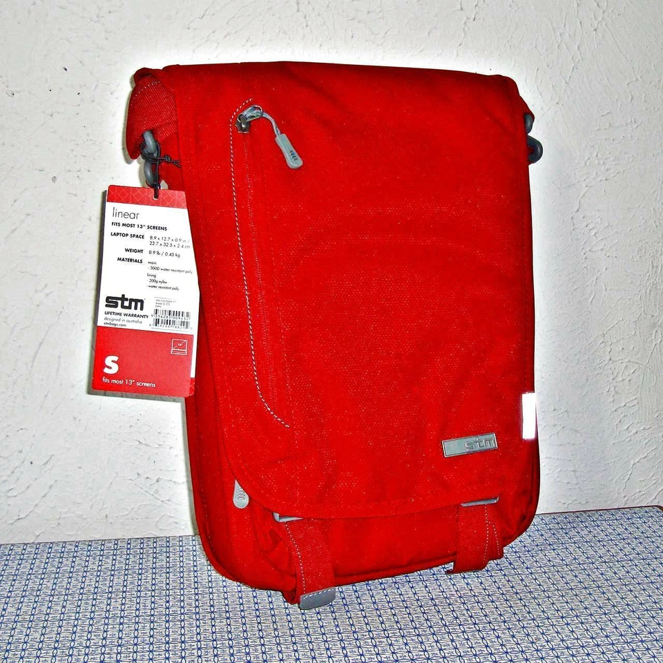 【NUEVO】STM BOLSO DE HOMBRO PEQUEÑO LINEAL PARA PORTÁTIL 13 PULGADAS Foto 1 de 1