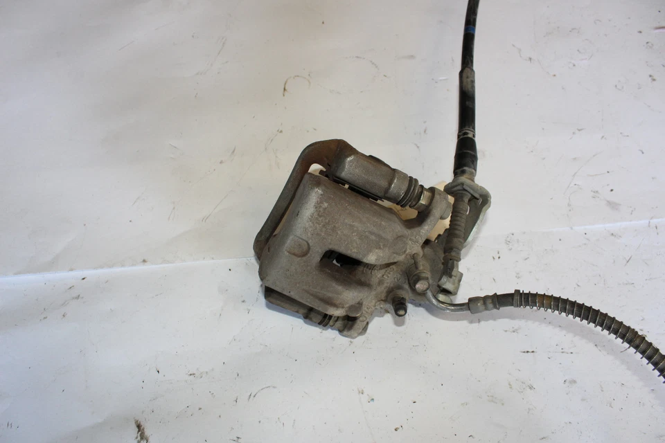 Pinza de freno trasero derecho pasajero hyundai veloster 2012-2014 r929 Foto 1 de 4