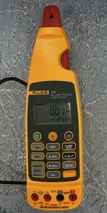 Pinza amperimétrica digital de proceso Fluke 773 miliamperiosa NUEVA 100 % NUEVA - Imagen 1 de 9