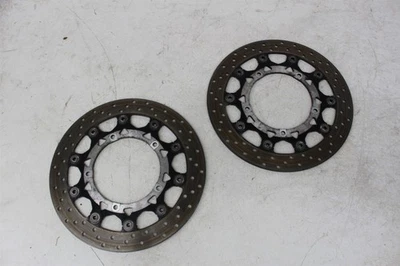 Yamaha YZF R6 2005 freno delantero rotores disco  Foto 1 de 4