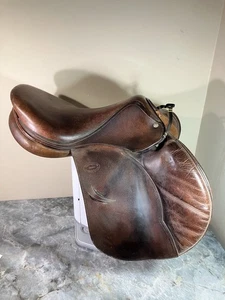 2009 Oldara Devoucoux 17” Saddle - Picture 1 of 21