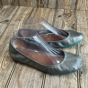 TIEKS by Gavrieli Metallic Gray Silver Leather Foldable Flats Slip-on Size 6 - Picture 1 of 13