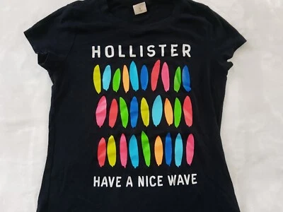 Camiseta Feminina HOLLISTER HAVE A NICE WAVE Tamanho PEQUENO - Imagem 1 de 4