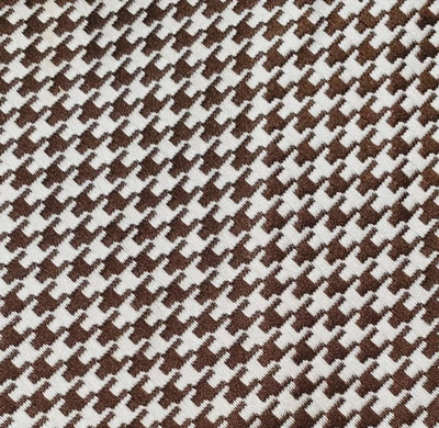 1970s VINTAGE LUCIEN PICCARD ~ MENS TIE ~ BROWN & WHITE ~ HOUNDSTOOTH ~ 53" - Image 1 of 3