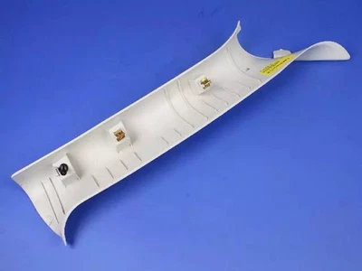 Moldura de parabrisas izquierda Mopar original UM03DW1AG Foto 1 de 4