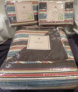 Finely Stitched 3 Piece-Full/QUEEN Size Quilt - 2 Shams By Antonio Strife - Picture 1 of 6