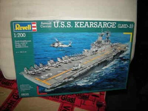 Portaaviones de asalto 1:700 Revell 05110 USS Kearsarge LHD-3 en embalaje original - Imagen 1 de 1