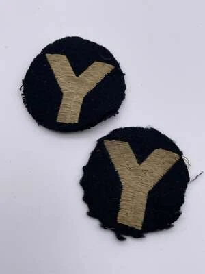 Original Pair of British 5th Infantry Division Patches - Image 1 of 2