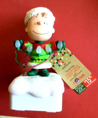 LINUS,PEANUTS GANG XMAS LIGHT SHOW,BRAND NEW,LIGHT & MUSIC, $24.99 EACH