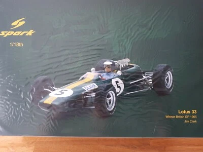 SPARK 1:18th Lotus 33  Jim Clark 1st British gp 1965 World Champion 18S416 - Image 1 of 4