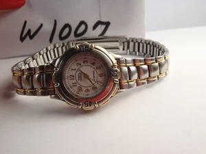 Timex Indiglo Water Resistant 30m Ladies Watch w/ Original Stainless Band - Picture 1 of 17