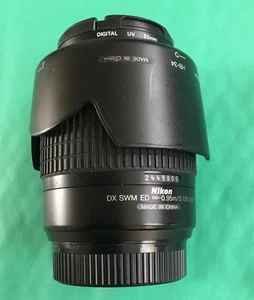 Nikon DX AF-S Nikkor 55-200mm 1:4-5.6g DX SWM ED 0.95M/3.12FT Objektiv ———-26 - Bild 1 von 5