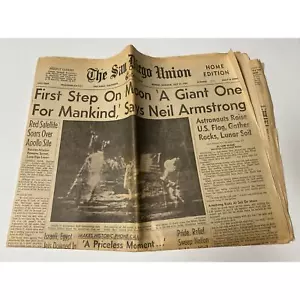 The San Diego Union Newspaper July 21 1969 Neil Armstrong First Step Moon 971A - Picture 1 of 3