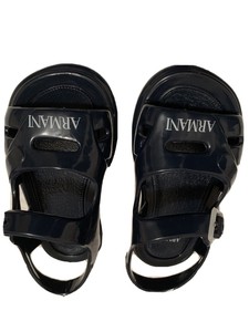 armani baby sandals
