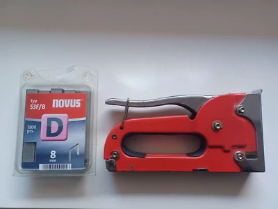 Tacker Für Holz Stoff Möbel Dachpappe Handtacker - Bild 1 von 2