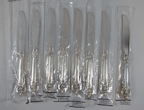 Set of 8 NOS Wallace Grande Baroque Sterling HH Dinner Knives  New in Baggies Cover