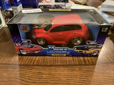 Muscle Machines 2000 Chrysler PT Cruiser 1:18 Die Cast Red New - Image 1 of 4