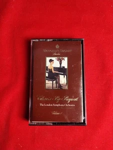 Victoria Secret's Classics By Request The London Symphony Orchestra Vol. 2 - Bild 1 von 4