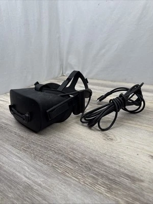 Oculus Rift C4-A VR Virtual Reality Headset System For Parts WMHD303 - Image 1 of 4