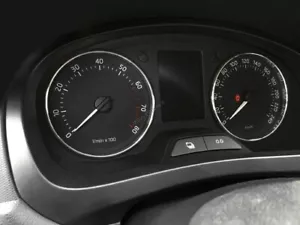 Pour Skoda Roomster 2006-2015 Anneaux de compteur de vitesse en aluminium poli - Imagen 1 de 8