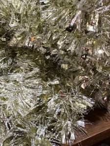 36ft Standard Tinsel Gold Frosted Shiny Garland NEW Tree Deco Christmas - Picture 1 of 9
