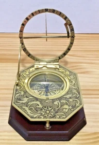 Franklin Mint 1987 Universal Sundial With Wood Base - Picture 1 of 1